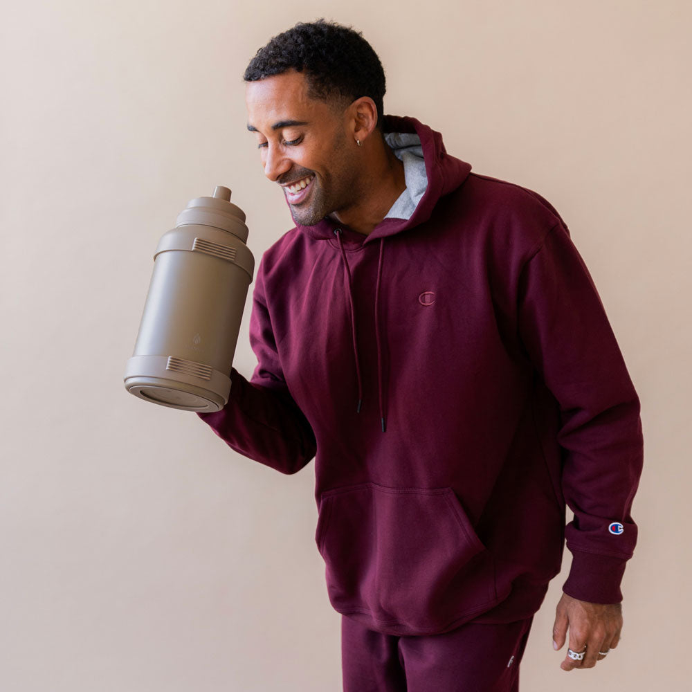 78-oz-titan-bottle-pastel-collection-d2 32_Manna_Website_Lifestyles_Titan_Darker_2.jpg