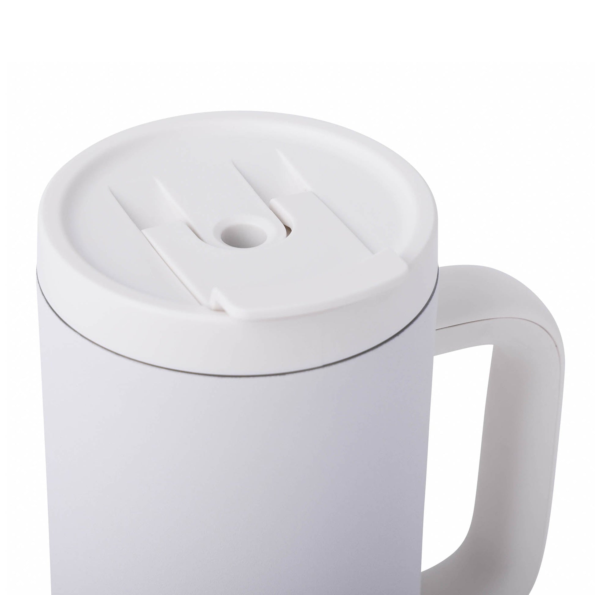 40-oz-leisure-tumbler-o4 CoreHome_MannaHydration_Whites_Raw-42.jpg
