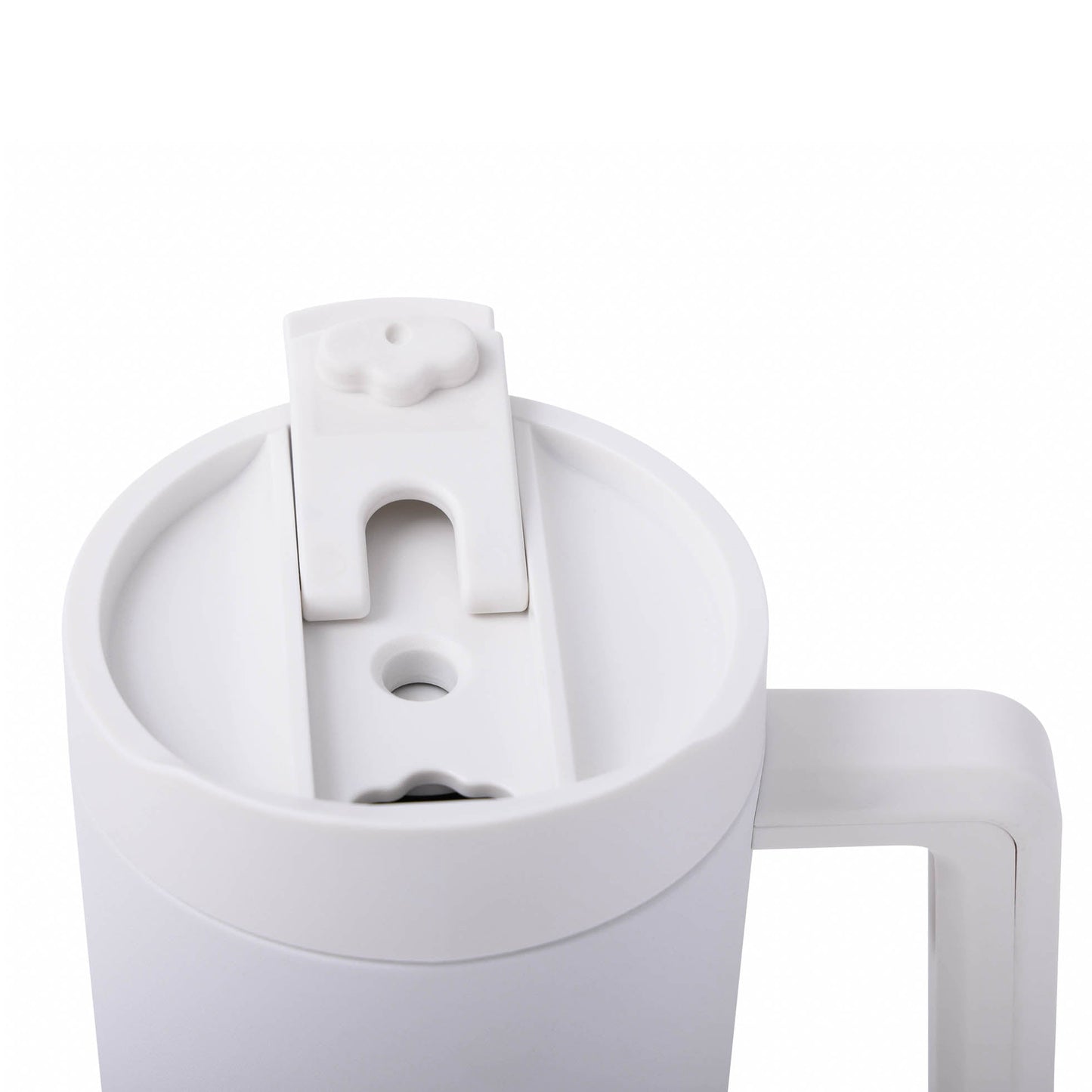 40-oz-top-tumbler-r9 CoreHome_MannaHydration_Whites_Raw-51.jpg