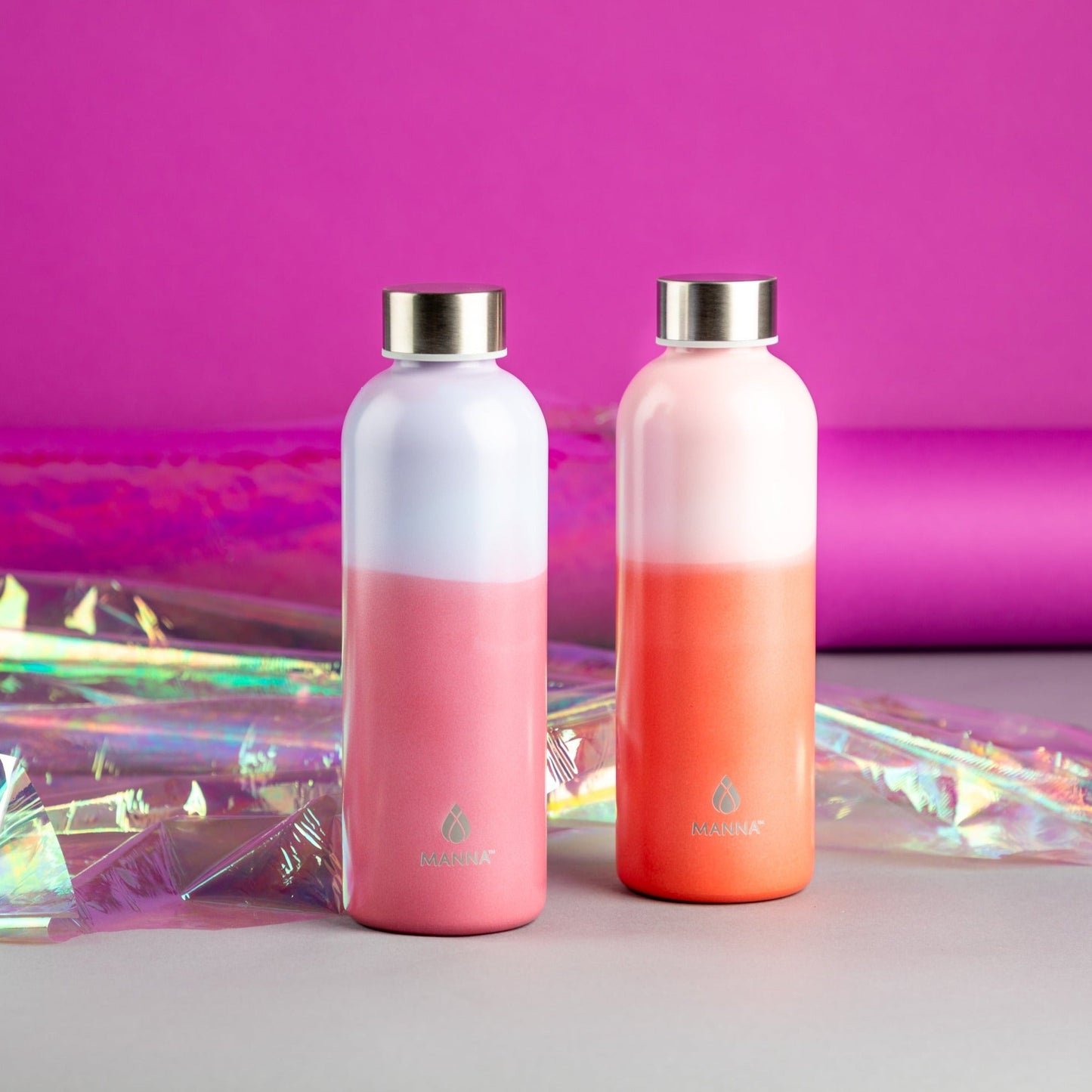26-oz-color-changing-orbit-bottle-m4 MAN_Color_Changing_Orbit_04_1f51939e-4449-4700-b55a-0aef7e03d837.jpg